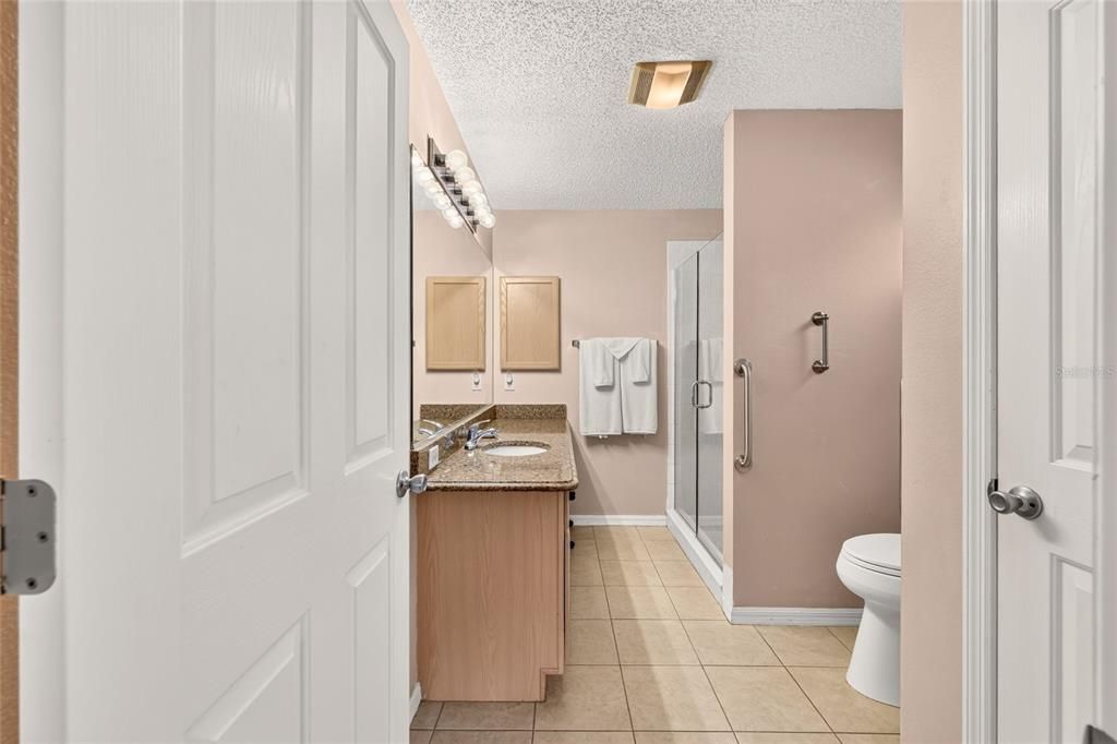 For Sale: $349,500 (3 beds, 2 baths, 1497 Square Feet)