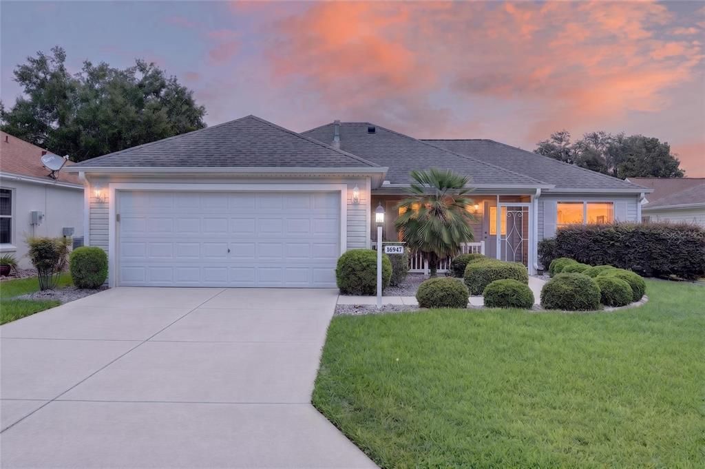 For Sale: $349,500 (3 beds, 2 baths, 1497 Square Feet)
