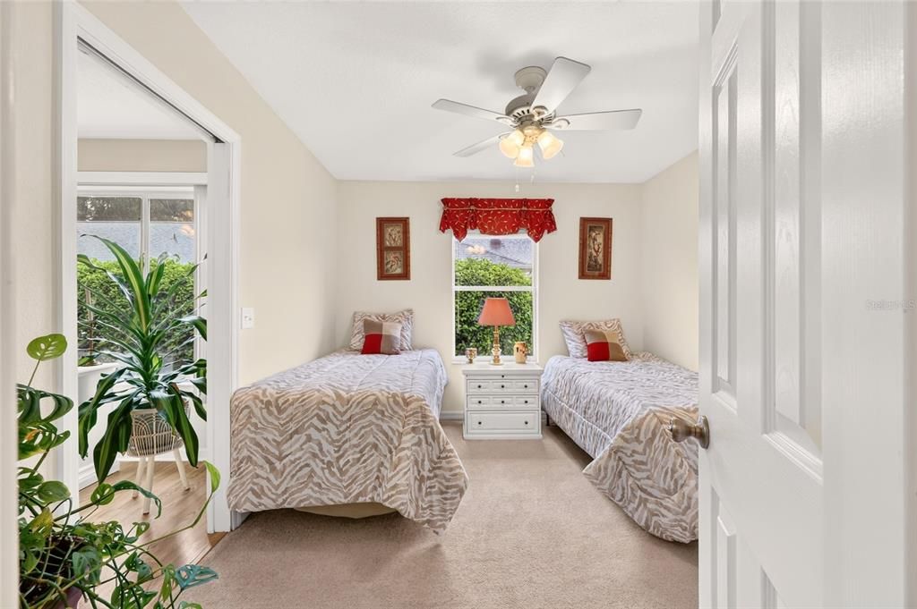 For Sale: $349,500 (3 beds, 2 baths, 1497 Square Feet)