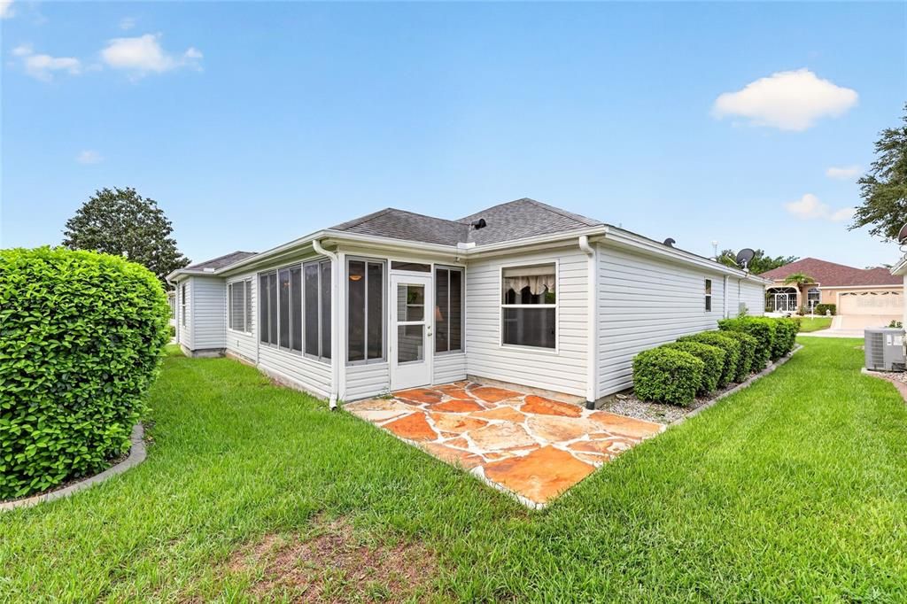 For Sale: $349,500 (3 beds, 2 baths, 1497 Square Feet)