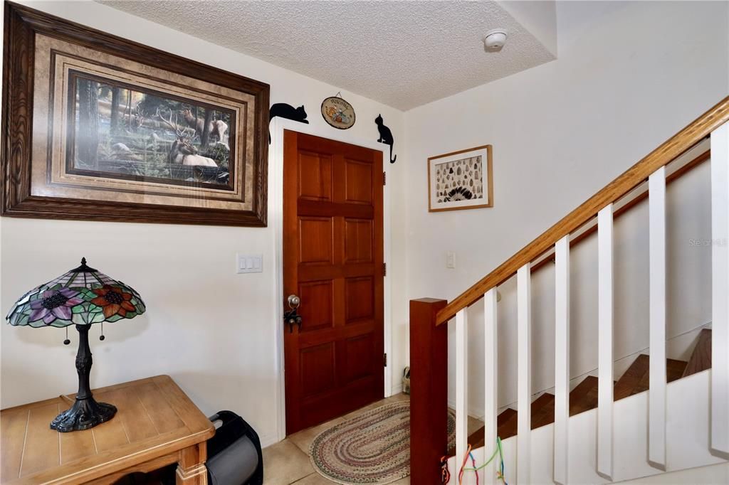 Activo con contrato: $388,500 (4 camas, 2 baños, 1864 Pies cuadrados)