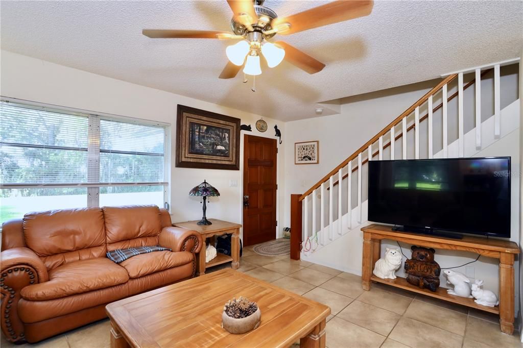 Activo con contrato: $388,500 (4 camas, 2 baños, 1864 Pies cuadrados)