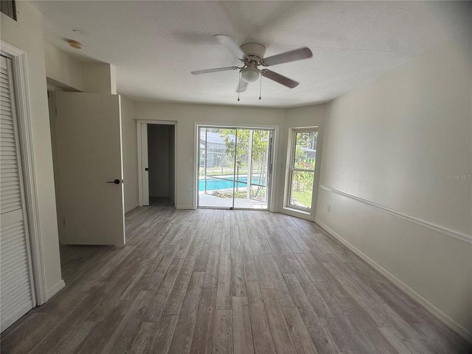 For Sale: $360,000 (2 beds, 2 baths, 1641 Square Feet)