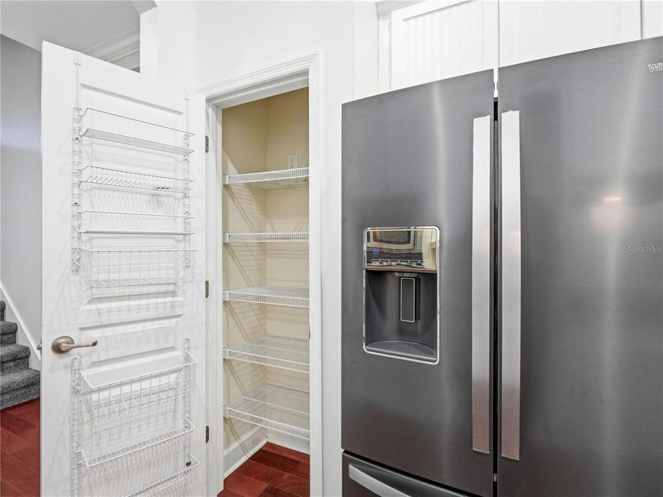 For Sale: $675,000 (5 beds, 4 baths, 3002 Square Feet)