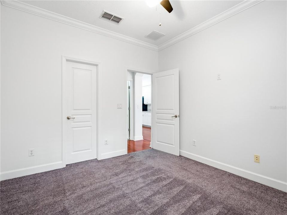 For Sale: $675,000 (5 beds, 4 baths, 3002 Square Feet)
