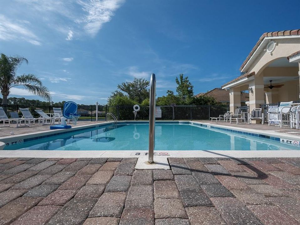 For Sale: $675,000 (5 beds, 4 baths, 3002 Square Feet)