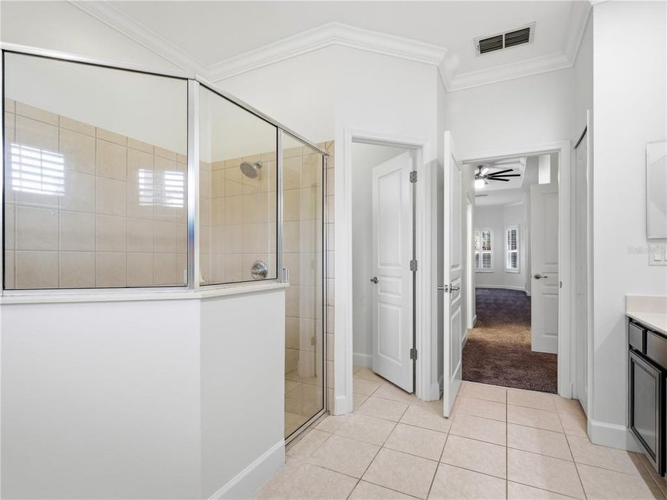 For Sale: $675,000 (5 beds, 4 baths, 3002 Square Feet)