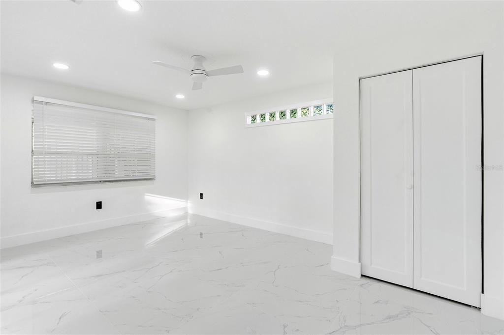 Active With Contract: $514,900 (4 beds, 2 baths, 1843 Square Feet)