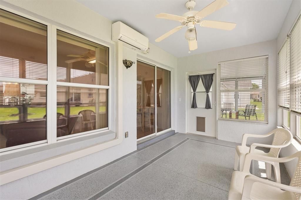 En Venta: $299,900 (2 camas, 2 baños, 1370 Pies cuadrados)