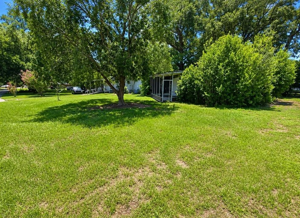 For Sale: $69,000 (2 beds, 2 baths, 792 Square Feet)