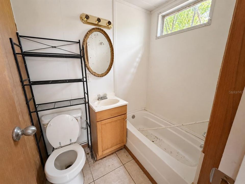 For Sale: $69,000 (2 beds, 2 baths, 792 Square Feet)