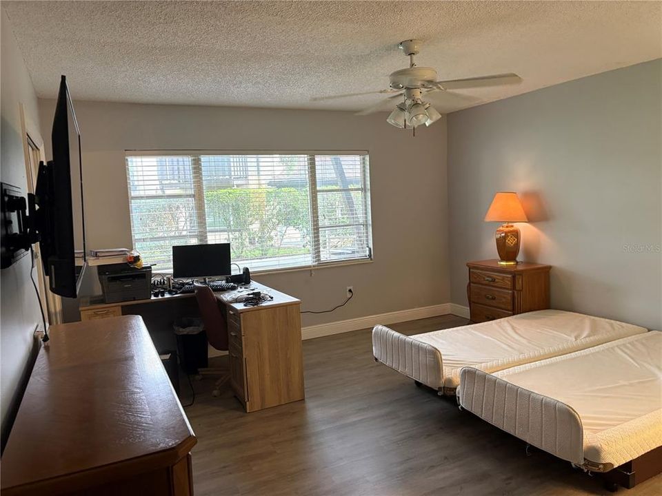 En Venta: $270,000 (2 camas, 2 baños, 1670 Pies cuadrados)