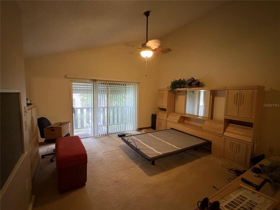 En Venta: $270,000 (2 camas, 2 baños, 1670 Pies cuadrados)