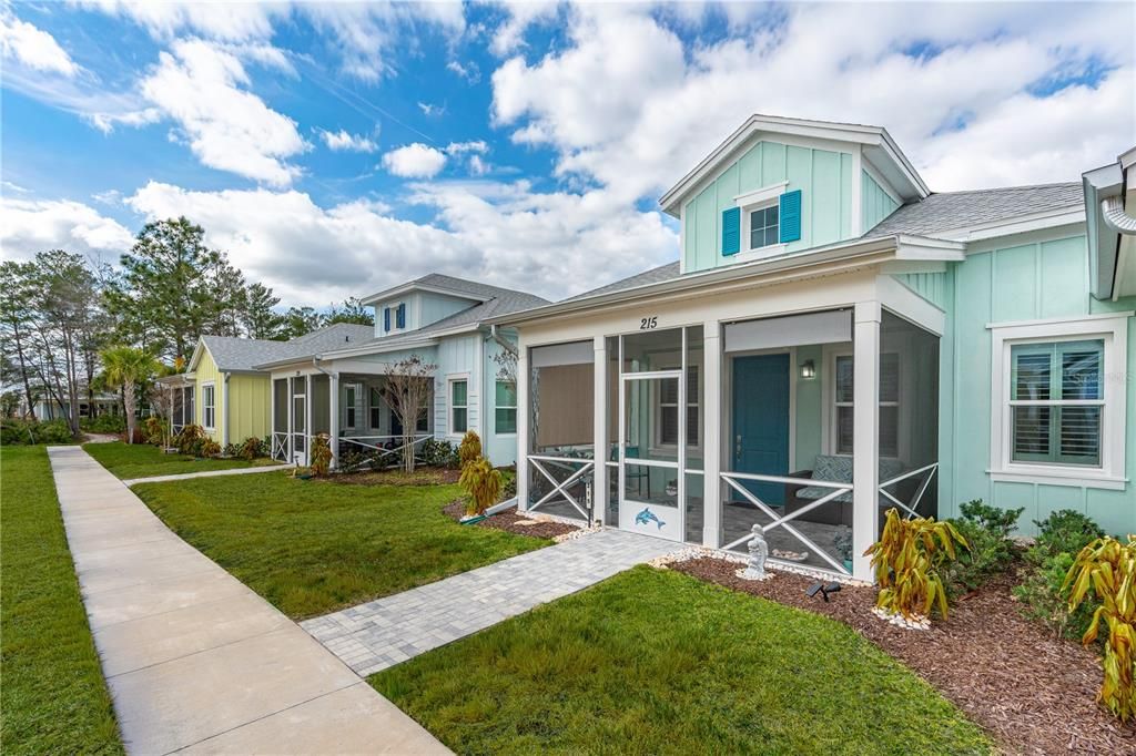 For Sale: $354,900 (2 beds, 2 baths, 1160 Square Feet)
