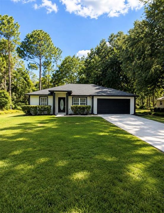 For Sale: $234,999 (3 beds, 2 baths, 1204 Square Feet)