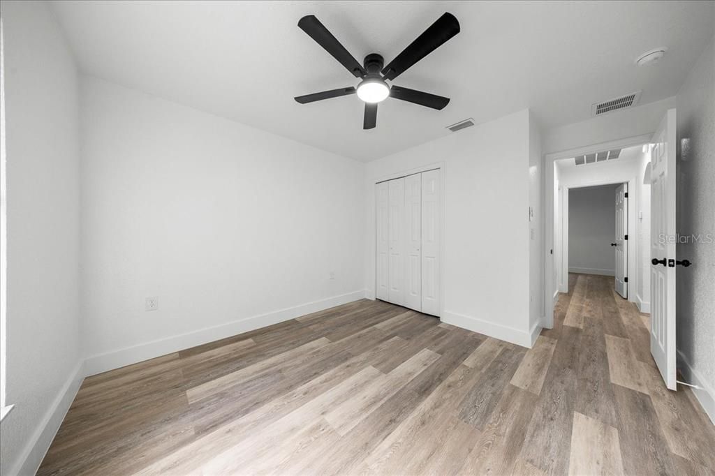 For Sale: $234,999 (3 beds, 2 baths, 1204 Square Feet)