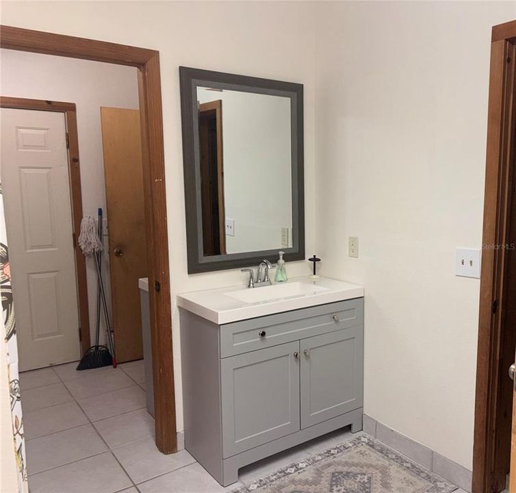 For Sale: $399,000 (3 beds, 1 baths, 1133 Square Feet)