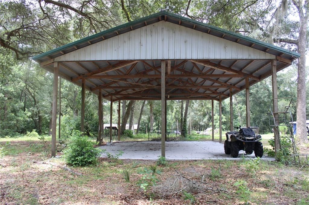 For Sale: $399,000 (3 beds, 1 baths, 1133 Square Feet)