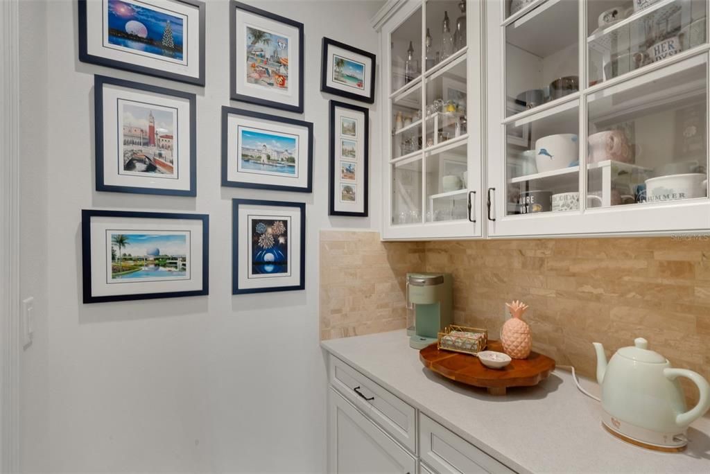 For Sale: $449,000 (3 beds, 2 baths, 2320 Square Feet)