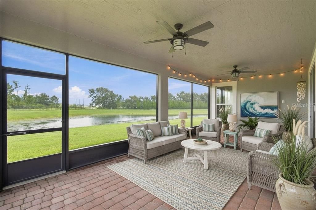 For Sale: $474,000 (4 beds, 3 baths, 2200 Square Feet)