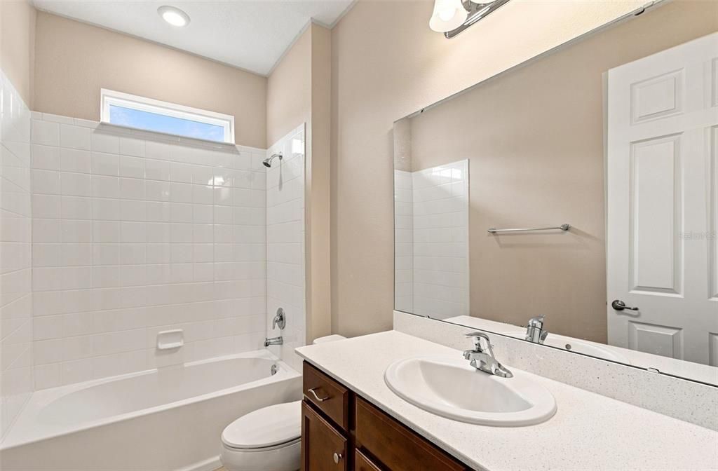 For Sale: $474,000 (4 beds, 3 baths, 2200 Square Feet)