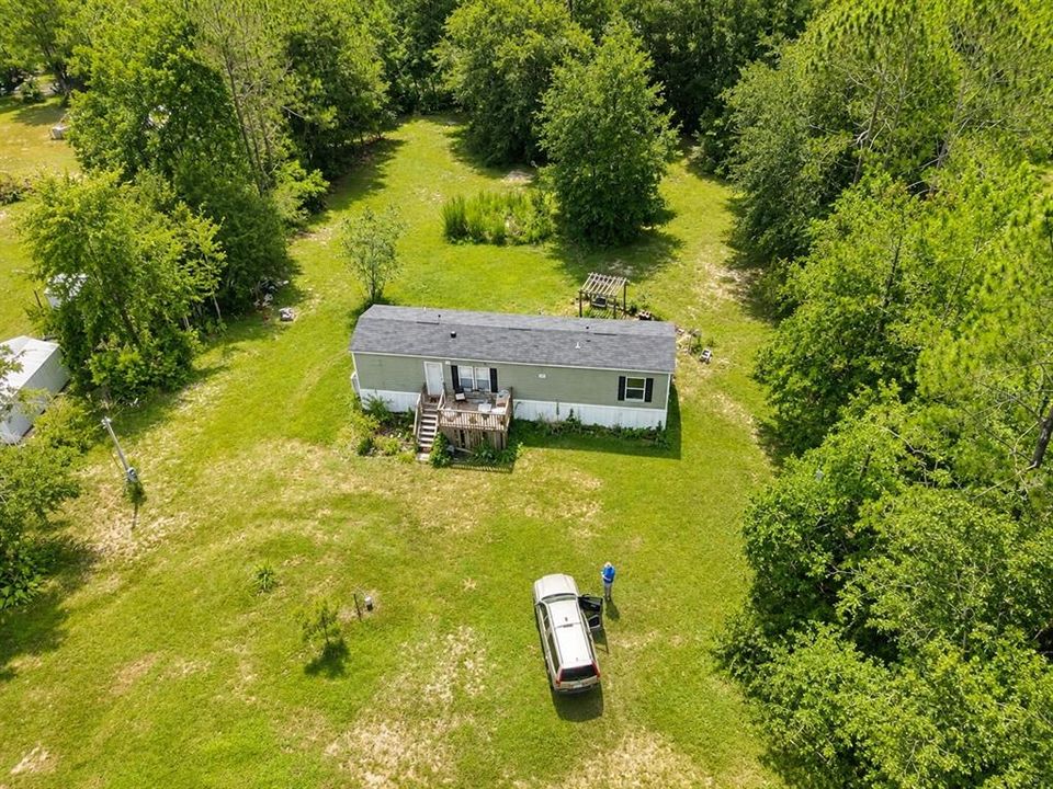 For Sale: $165,000 (2 beds, 2 baths, 826 Square Feet)