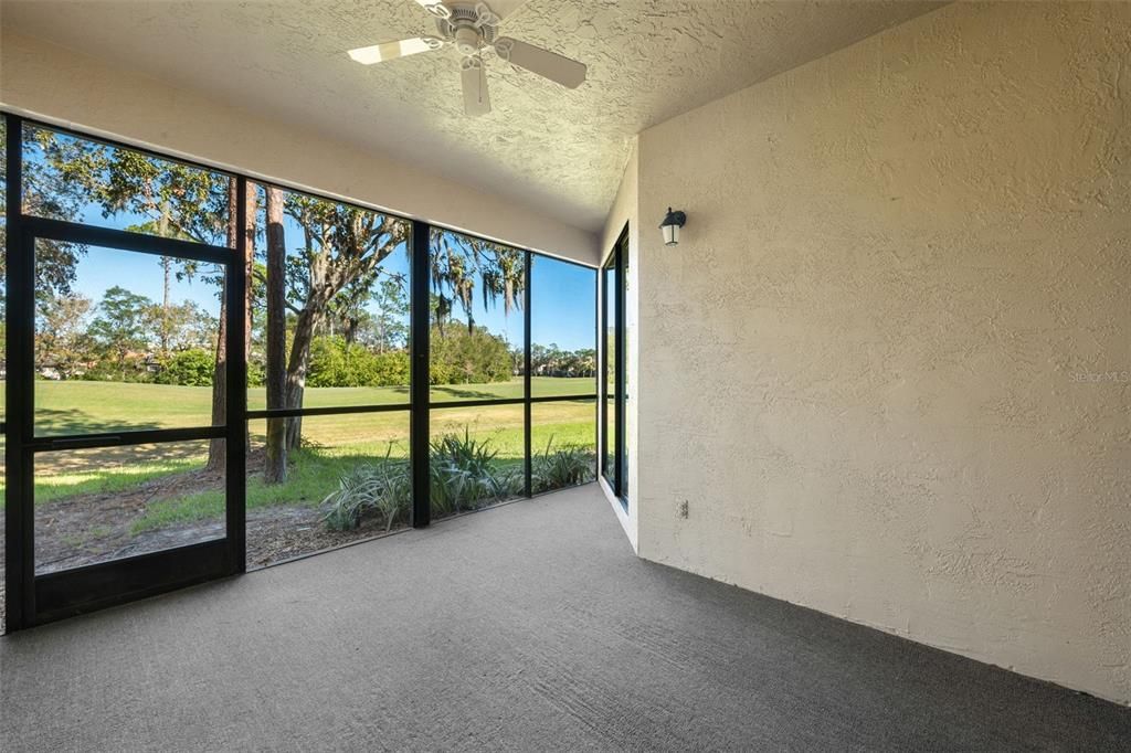 For Sale: $250,000 (2 beds, 2 baths, 1334 Square Feet)