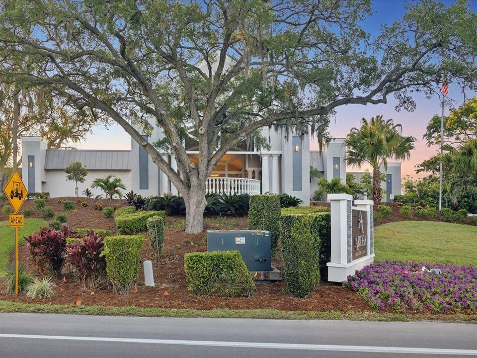 For Sale: $250,000 (2 beds, 2 baths, 1334 Square Feet)