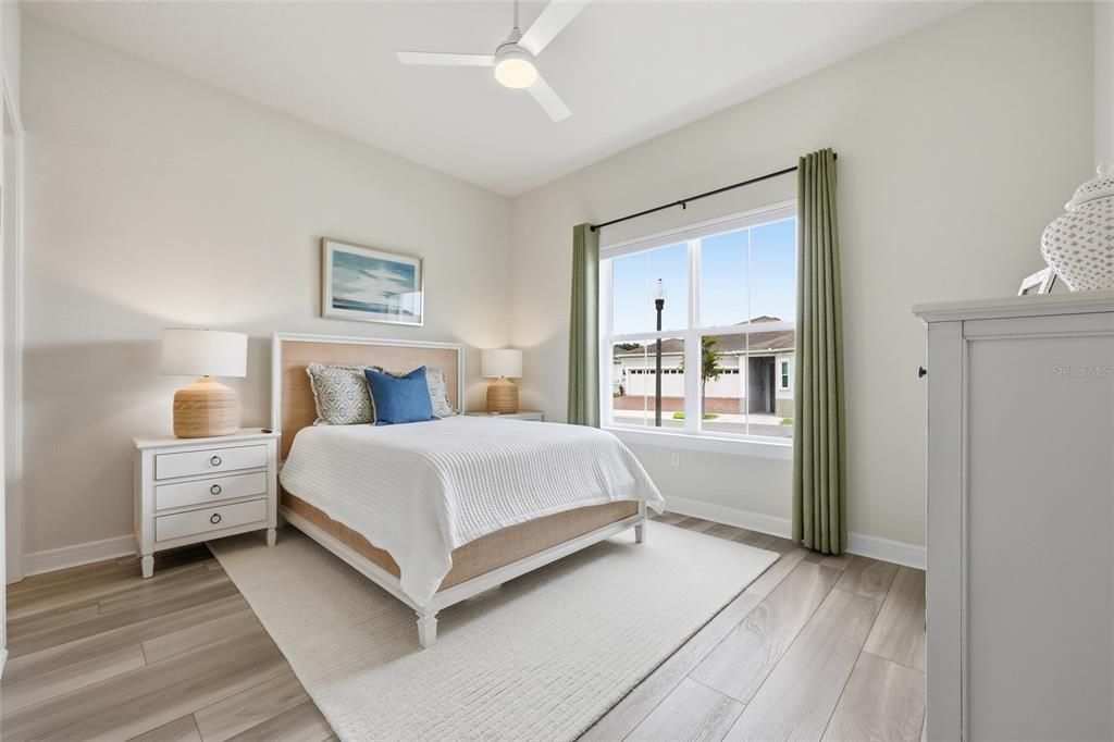 En Venta: $949,000 (3 camas, 3 baños, 2808 Pies cuadrados)