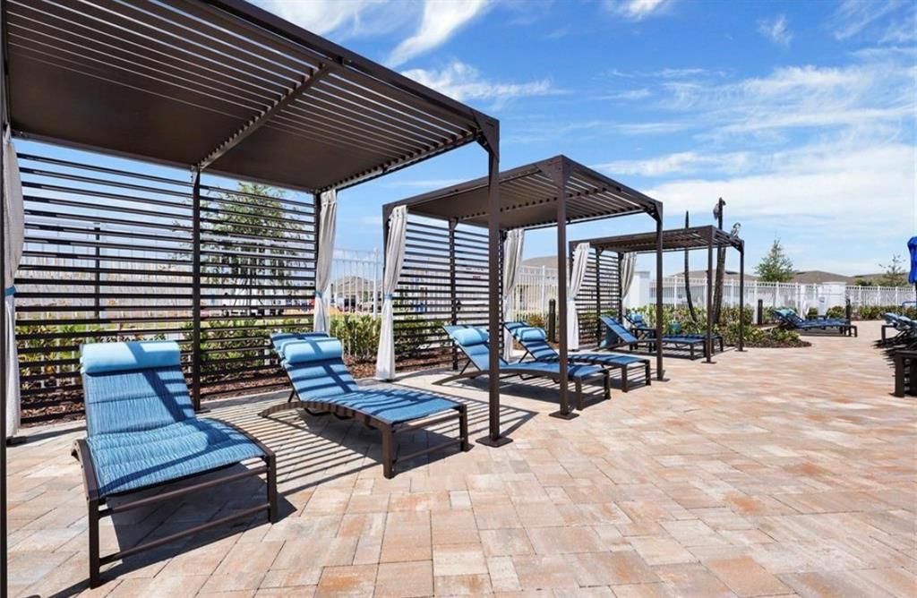 En Venta: $949,000 (3 camas, 3 baños, 2808 Pies cuadrados)