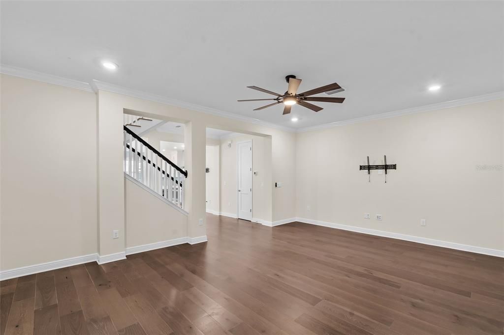 For Sale: $1,099,999 (3 beds, 2 baths, 2280 Square Feet)