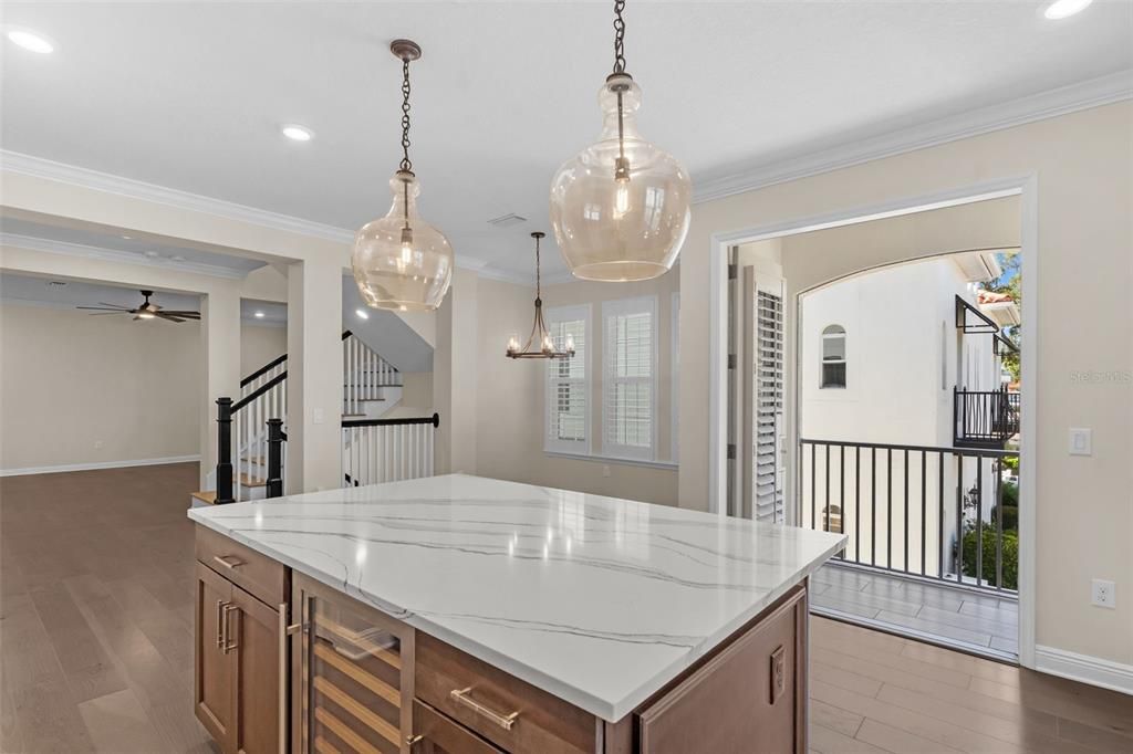 For Sale: $1,099,999 (3 beds, 2 baths, 2280 Square Feet)