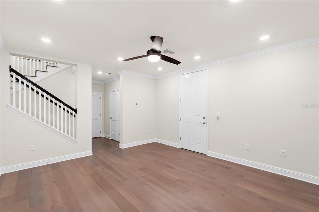 For Sale: $1,099,999 (3 beds, 2 baths, 2280 Square Feet)