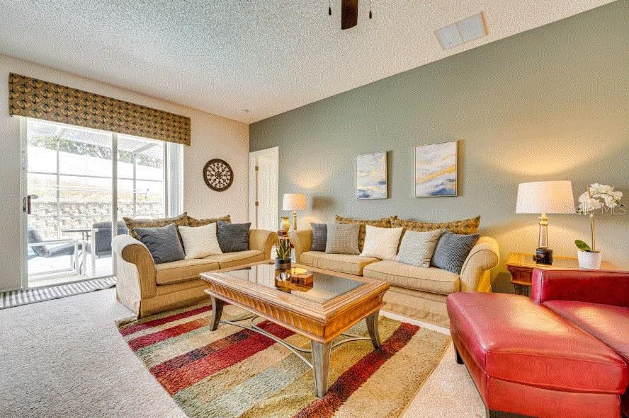 For Sale: $375,000 (5 beds, 3 baths, 1825 Square Feet)