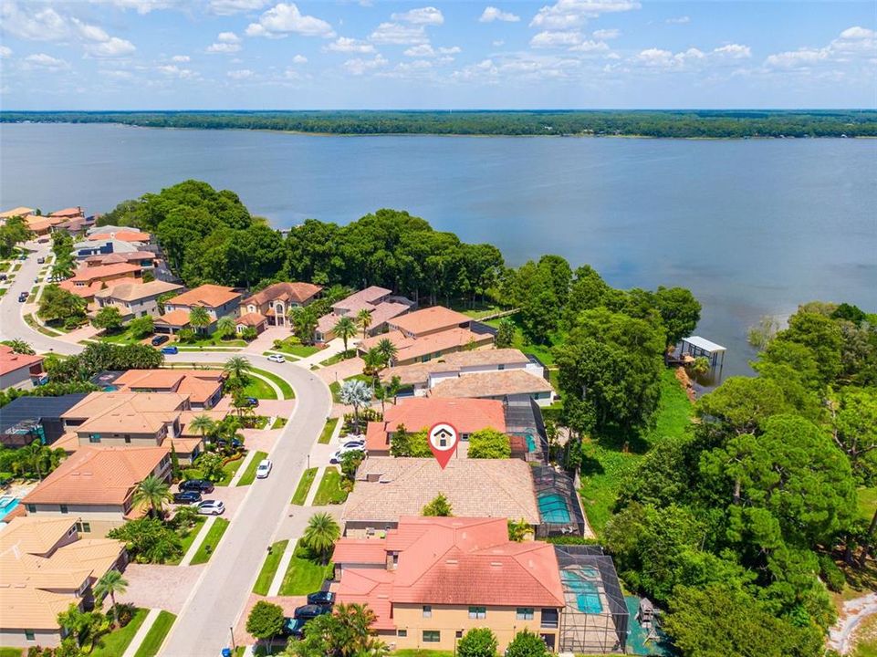 En Venta: $1,100,000 (4 camas, 3 baños, 3094 Pies cuadrados)