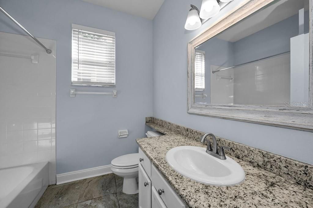 For Sale: $399,900 (4 beds, 2 baths, 1685 Square Feet)