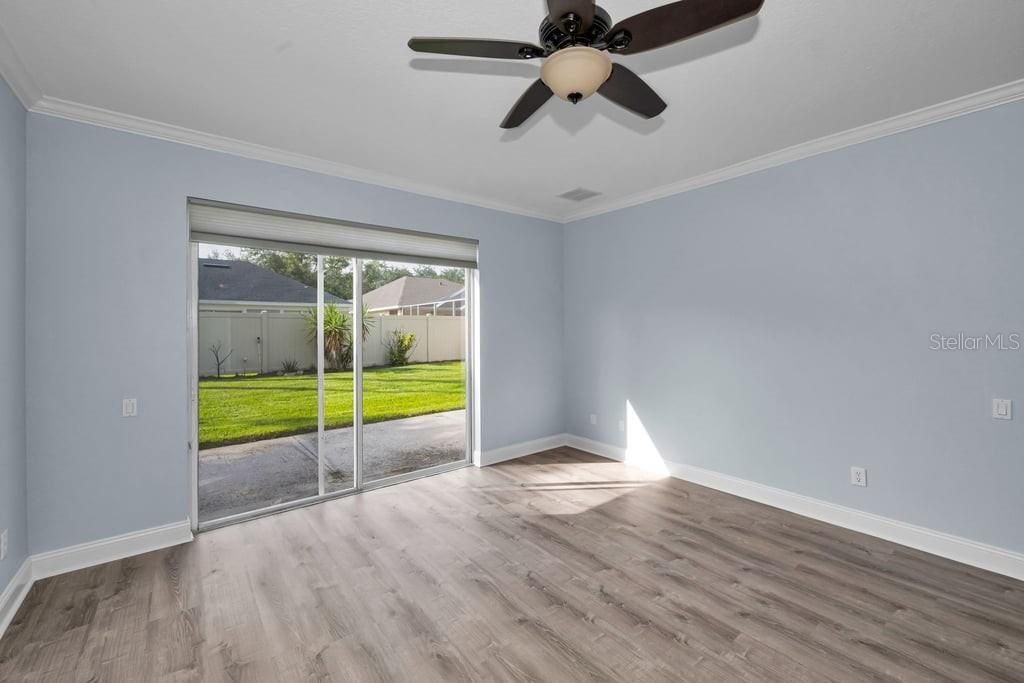 For Sale: $399,900 (4 beds, 2 baths, 1685 Square Feet)