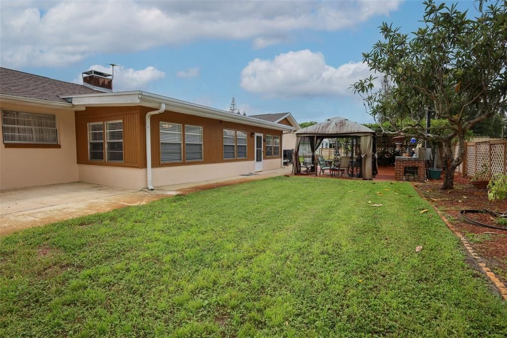 En Venta: $495,000 (4 camas, 3 baños, 3016 Pies cuadrados)