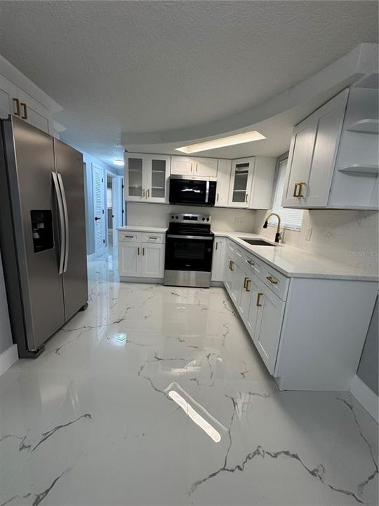 Activo con contrato: $254,000 (2 camas, 1 baños, 1056 Pies cuadrados)