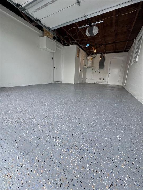 Activo con contrato: $254,000 (2 camas, 1 baños, 1056 Pies cuadrados)
