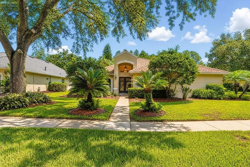 En Venta: $675,000 (4 camas, 3 baños, 2143 Pies cuadrados)