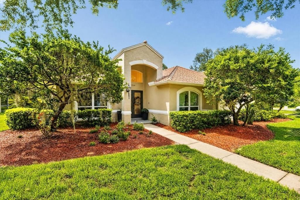 En Venta: $675,000 (4 camas, 3 baños, 2143 Pies cuadrados)