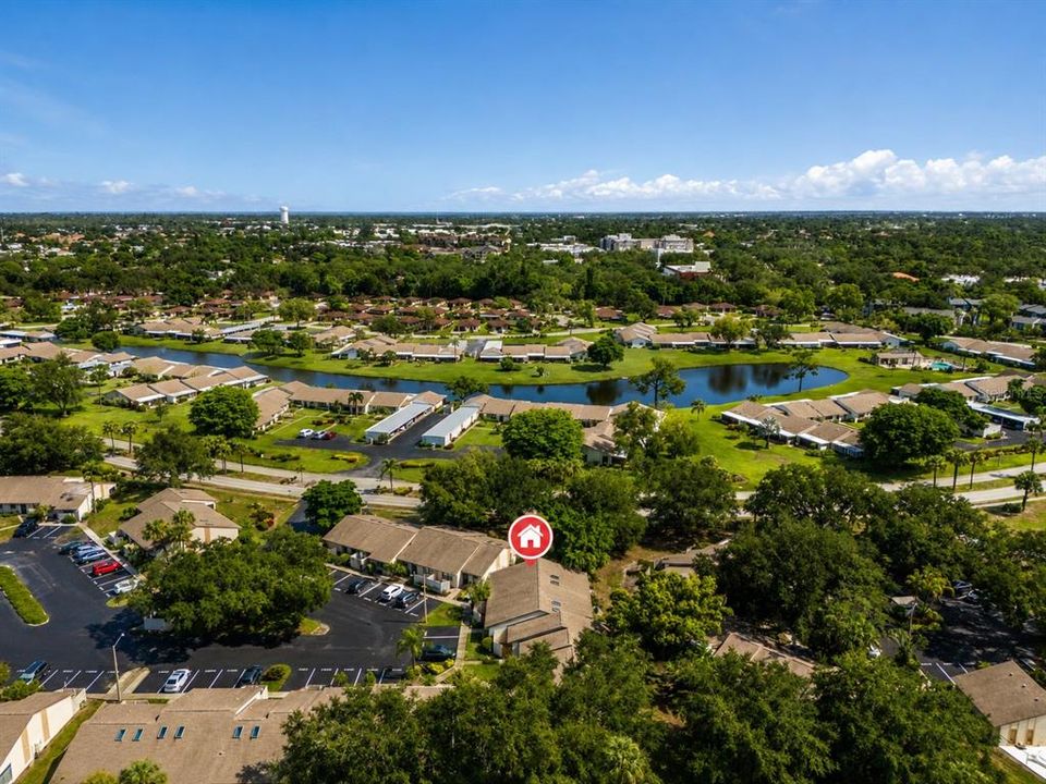 For Sale: $199,800 (2 beds, 2 baths, 1135 Square Feet)