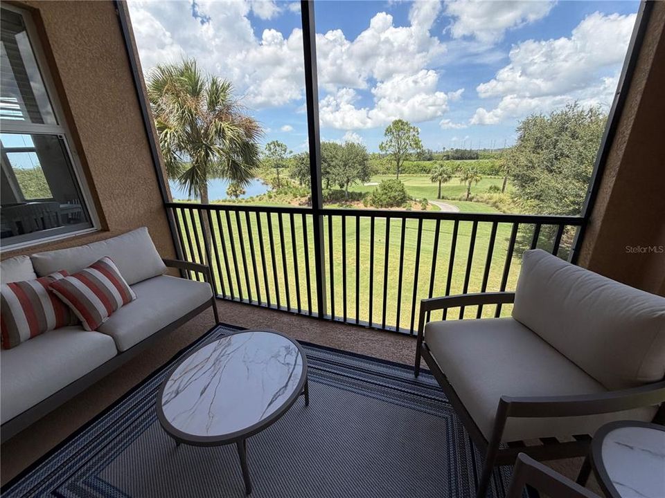 For Rent: $2,000 (2 beds, 2 baths, 1156 Square Feet)