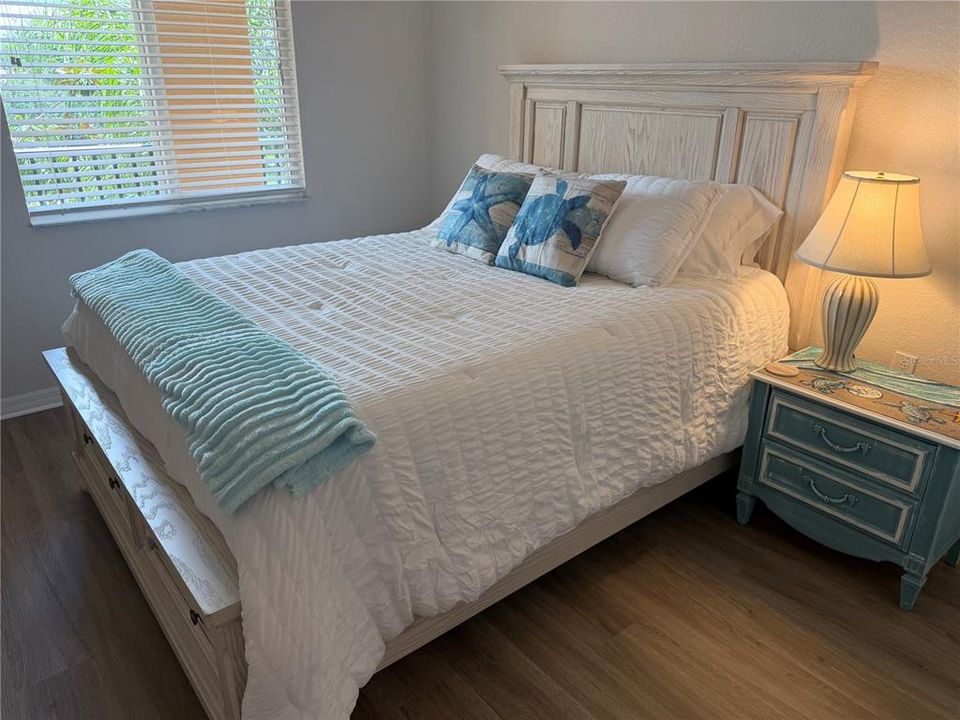 For Rent: $2,000 (2 beds, 2 baths, 1156 Square Feet)