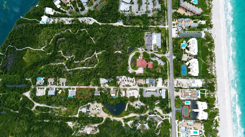 For Sale: $695,000 (0.23 acres)