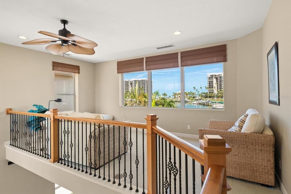 En Venta: $1,615,000 (3 camas, 3 baños, 2306 Pies cuadrados)