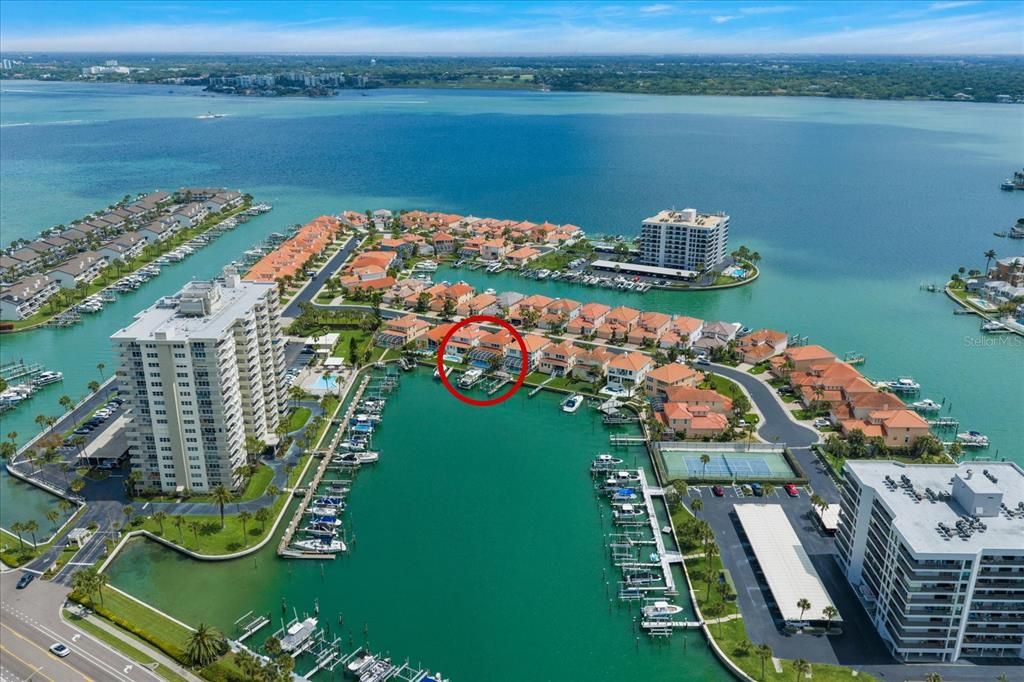En Venta: $1,615,000 (3 camas, 3 baños, 2306 Pies cuadrados)