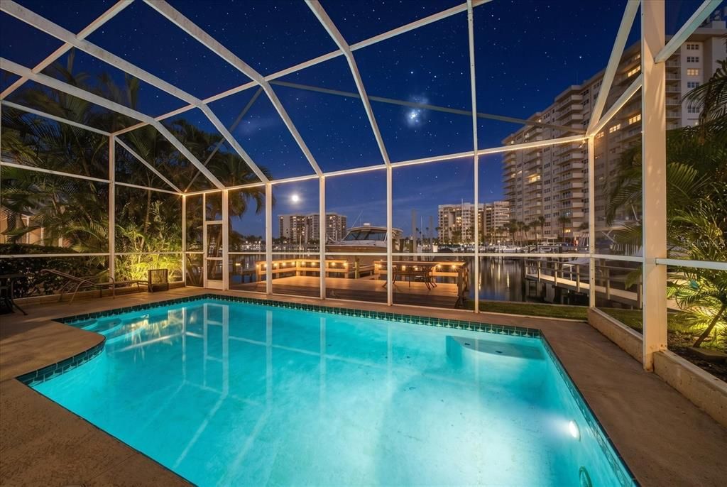 En Venta: $1,615,000 (3 camas, 3 baños, 2306 Pies cuadrados)