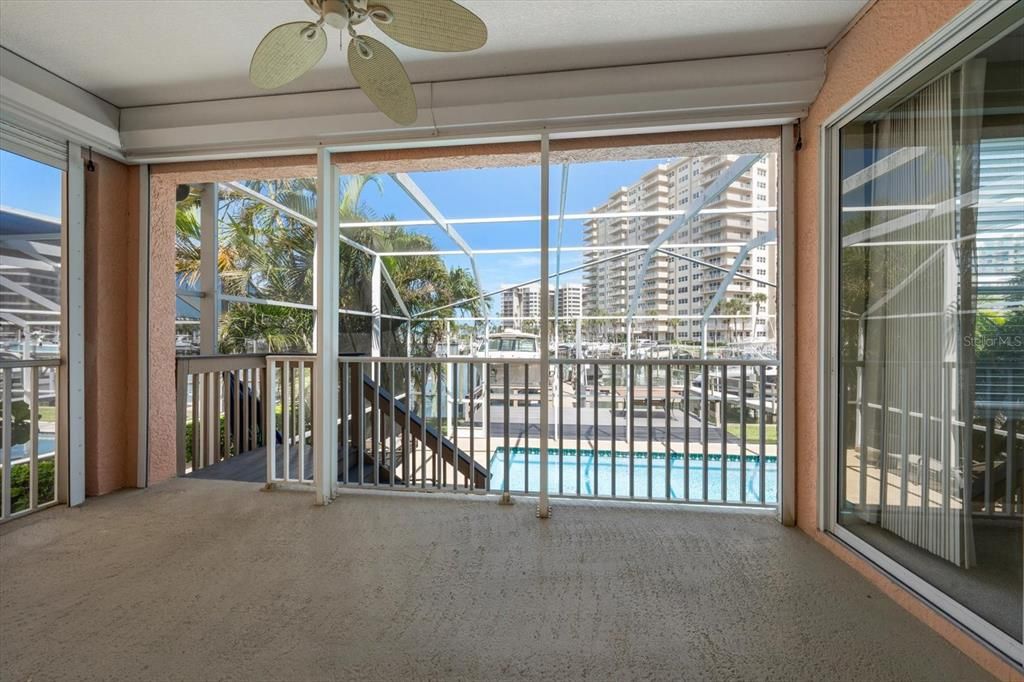 En Venta: $1,615,000 (3 camas, 3 baños, 2306 Pies cuadrados)